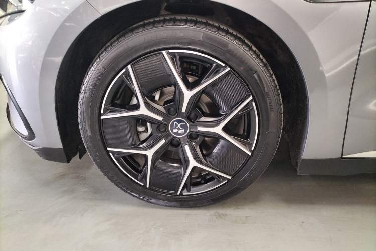 Used BYD Han 2024 EV Glory Edition 605KM Front-Wheel-Drive Premium Model Exterior 7