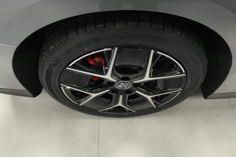 Used BYD Han 2024 DM-i Glory Edition 200KM Flagship Model Exterior 8