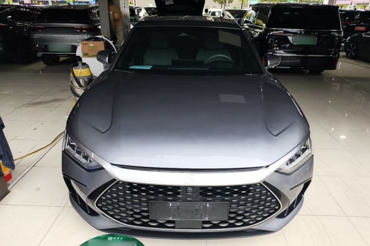 Used BYD Han 2024 DM-i Glory Edition 121KM Premium Model Front