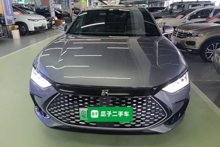 Used BYD Han 2024 DM-i Glory Edition 121KM Elite Model Front