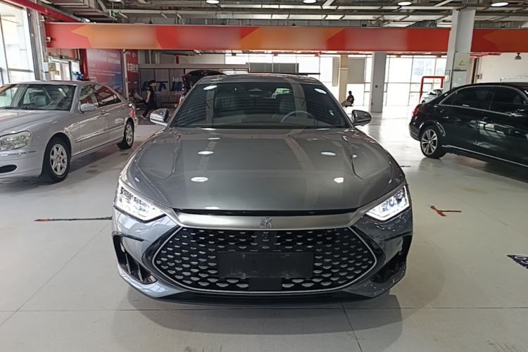Used BYD Han 2024 DM-i Glory Edition 121KM Premium Model Front