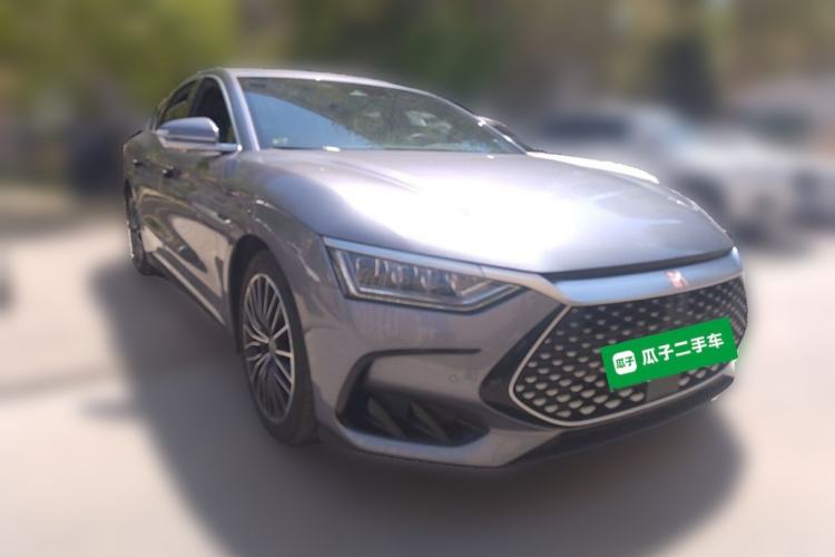Used BYD Han 2024 DM-i Glory Edition 121KM Premium Model Front Right 45 Deg