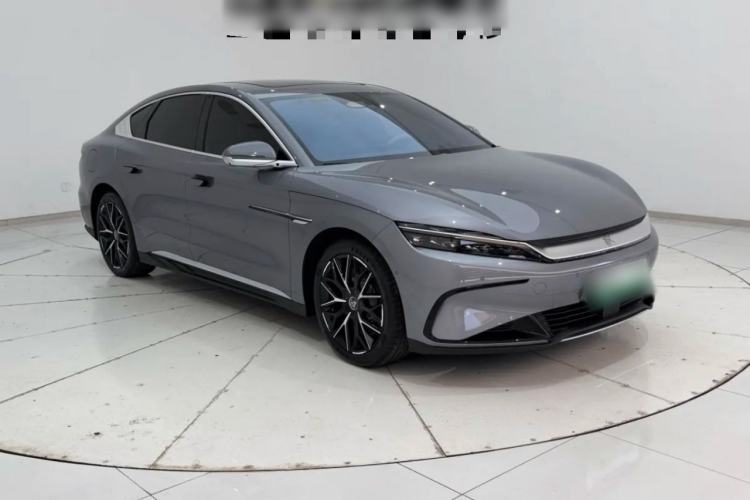 Used BYD Han 2024 EV Glory Edition 610 km All-Wheel Drive "Tian Shen Zhi Jia" Intelligent Driving Model Front Right 45 Deg