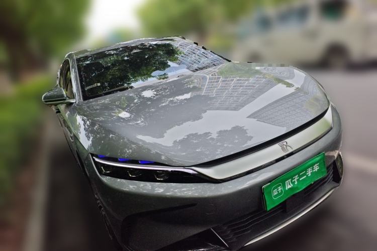 Used BYD Han 2024 EV Glory Edition 506KM Front-Wheel-Drive Premium Model Front Right 45 Deg