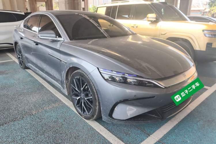 Used BYD Han 2024 EV Glory Edition 610 km All-Wheel Drive "Tian Shen Zhi Jia" Intelligent Driving Model Front Right 45 Deg