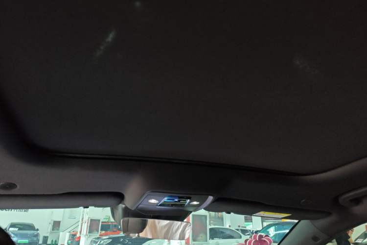 Used BYD Han 2024 DM-i Glory Edition 121KM Prestige Model Headliner