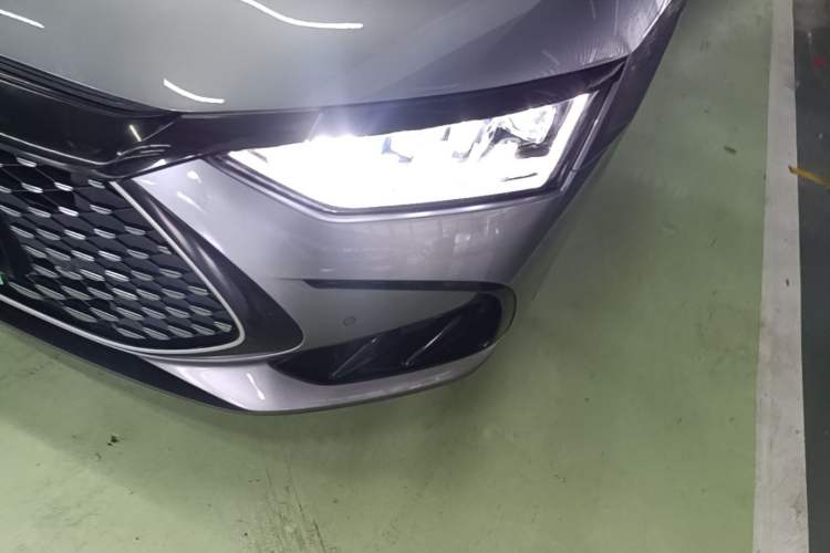 Used BYD Han 2024 DM-i Glory Edition 121KM Elite Model Left Front Headlight