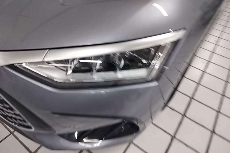 Used BYD Han 2024 DM-i Glory Edition 121KM Elite Model Left Front Headlight