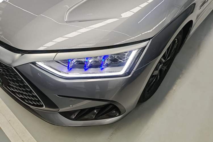 Used BYD Han 2024 DM-i Glory Edition 121KM Elite Model Left Front Headlight