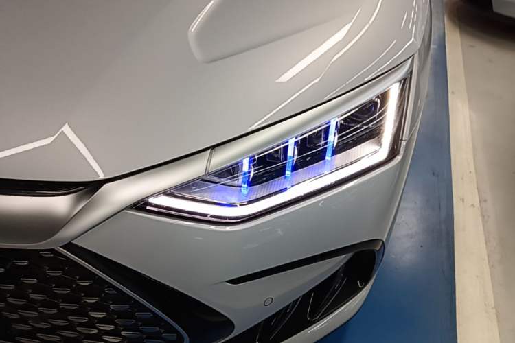Used BYD Han 2024 DM-i Glory Edition 121KM Elite Model Left Front Headlight