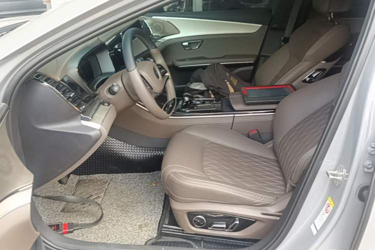 Used BYD Han 2024 EV Glory Edition 506KM Front-Wheel-Drive Premium Model Left Front Seat