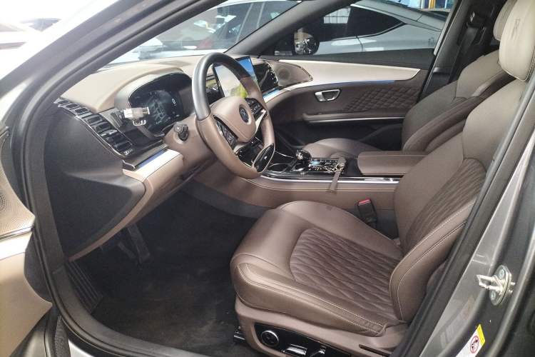 Used BYD Han 2024 EV Glory Edition 605KM Front-Wheel-Drive Premium Model Left Front Seat