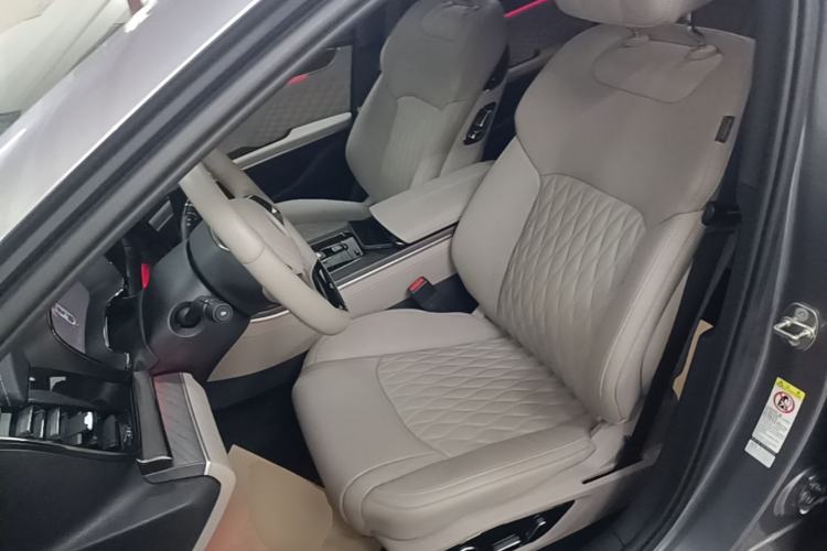 Used BYD Han 2024 DM-i Glory Edition 121KM Premium Model Left Front Seat