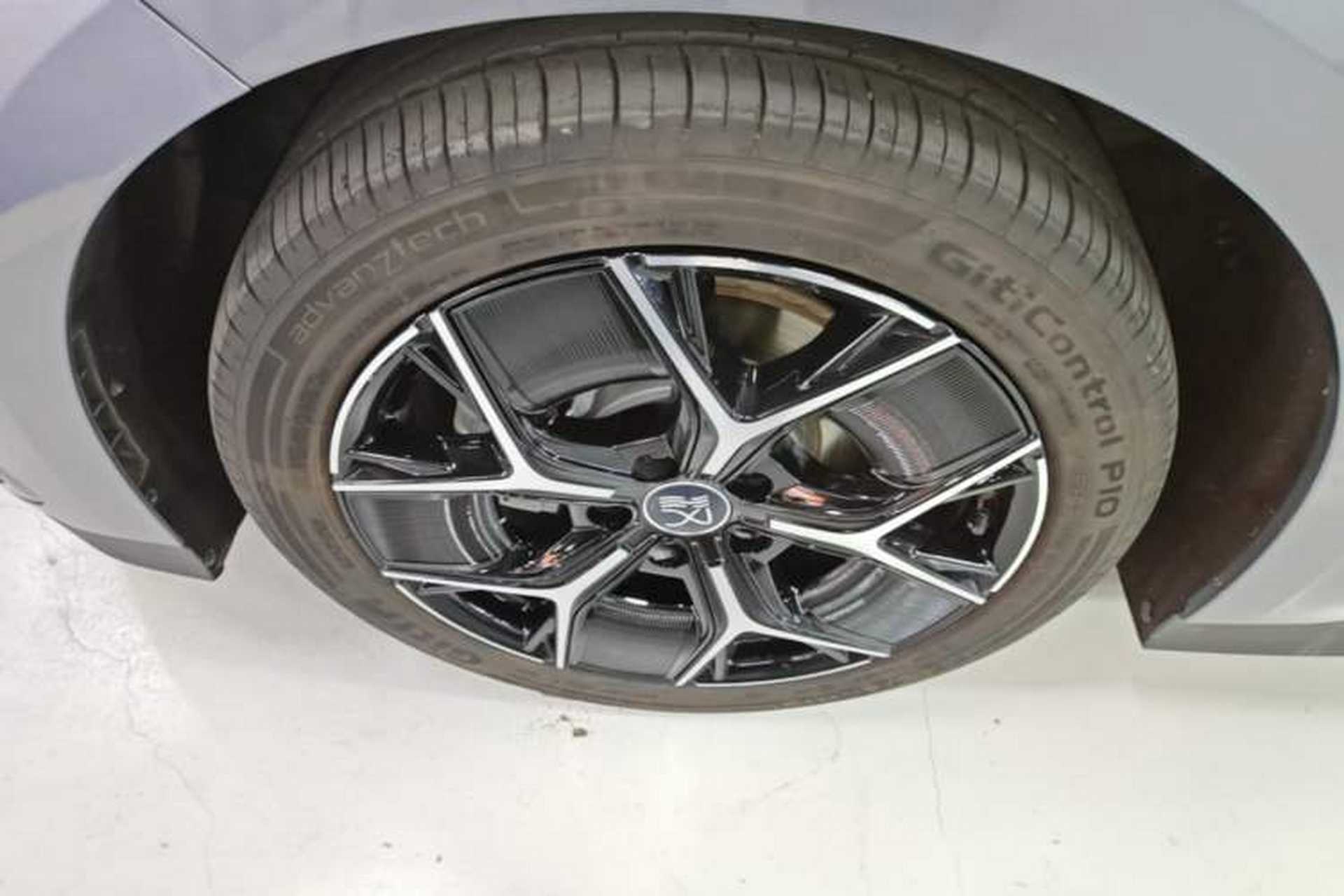 Used BYD Han 2024 EV Glory Edition 605KM Front-Wheel-Drive Premium Model Left Front Wheel Hub