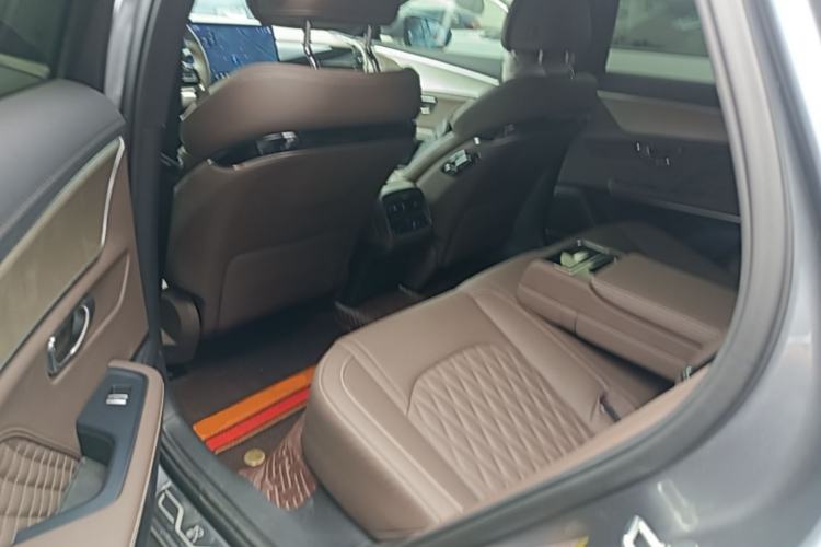 Used BYD Han 2024 DM-i Glory Edition 121KM Prestige Model Left Rear Seat