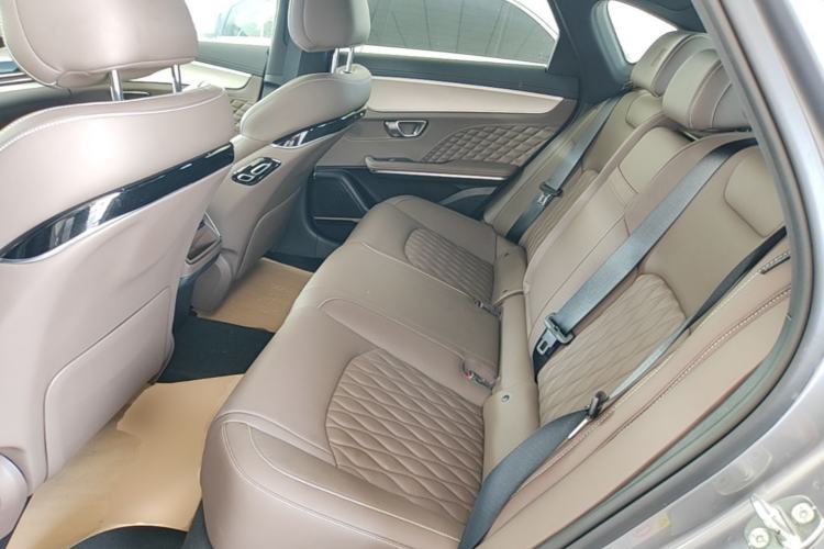 Used BYD Han 2024 DM-i Glory Edition 121KM Elite Model Left Rear Seat