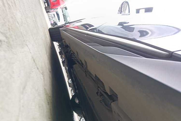 Used BYD Han 2024 DM-i Glory Edition 121KM Prestige Model Left Side Sill