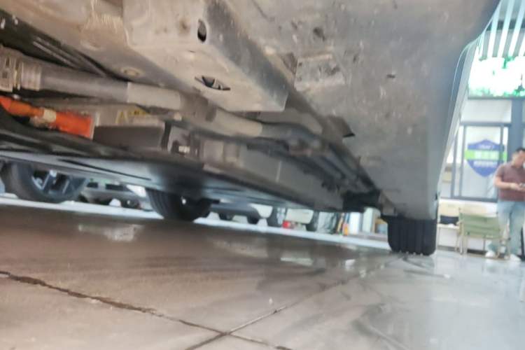 Used BYD Han 2024 DM-i Glory Edition 121KM Prestige Model Left Side Sill