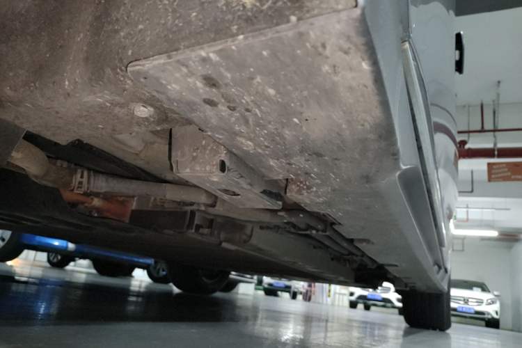 Used BYD Han 2024 DM-i Glory Edition 121KM Elite Model Left Side Sill