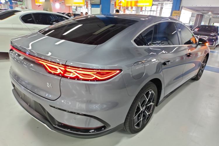 Used BYD Han 2024 EV Glory Edition 605KM Front-Wheel-Drive Premium Model Rear Right 45 Deg