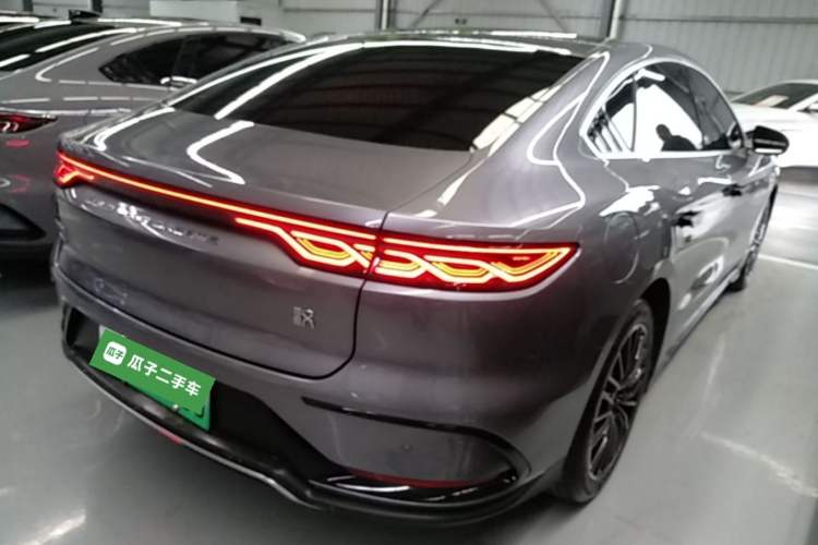 Used BYD Han 2024 DM-i Glory Edition 121KM Premium Model Rear Right 45 Deg