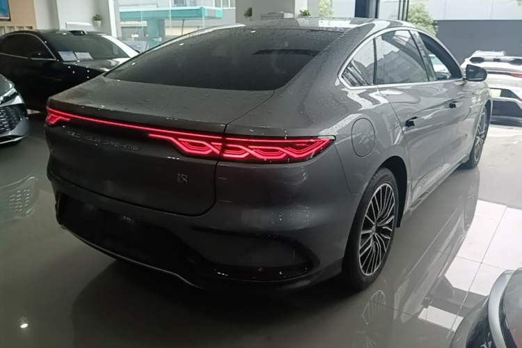 Used BYD Han 2024 DM-i Glory Edition 121KM Premium Model Rear Right 45 Deg