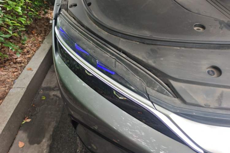 Used BYD Han 2024 EV Glory Edition 506KM Front-Wheel-Drive Premium Model Right Front Headlight