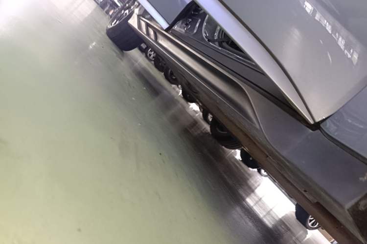 Used BYD Han 2024 DM-i Glory Edition 121KM Elite Model Right Side Sill