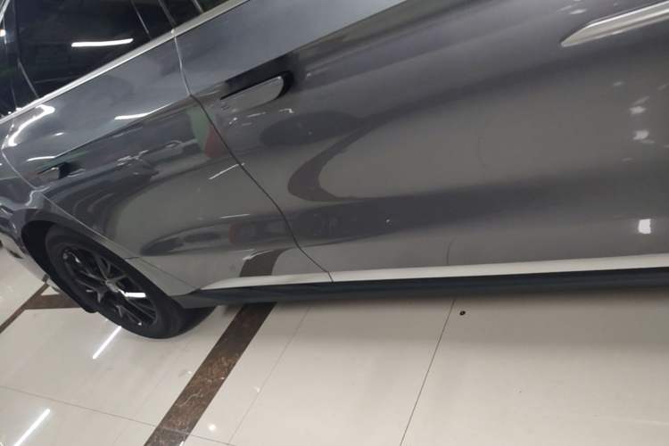 Used BYD Han 2024 DM-i Glory Edition 121KM Elite Model Right Side Sill
