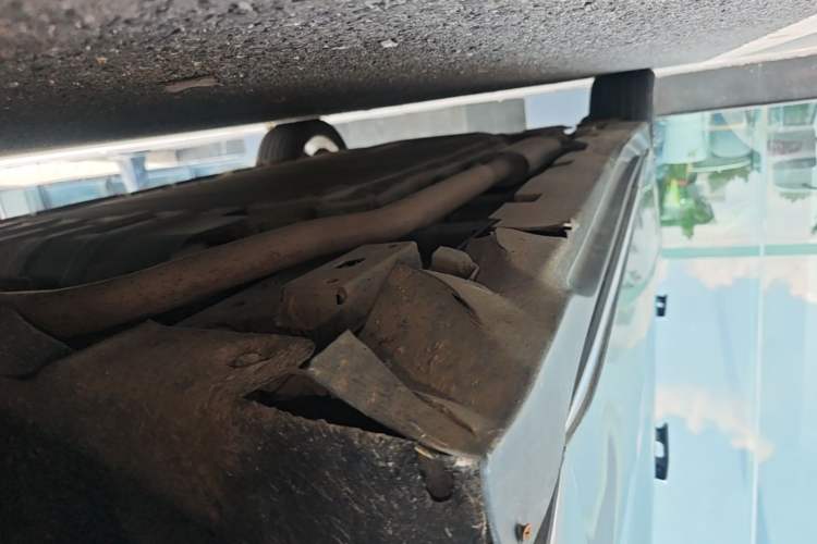 Used BYD Han 2024 DM-i Glory Edition 121KM Premium Model Right Side Sill