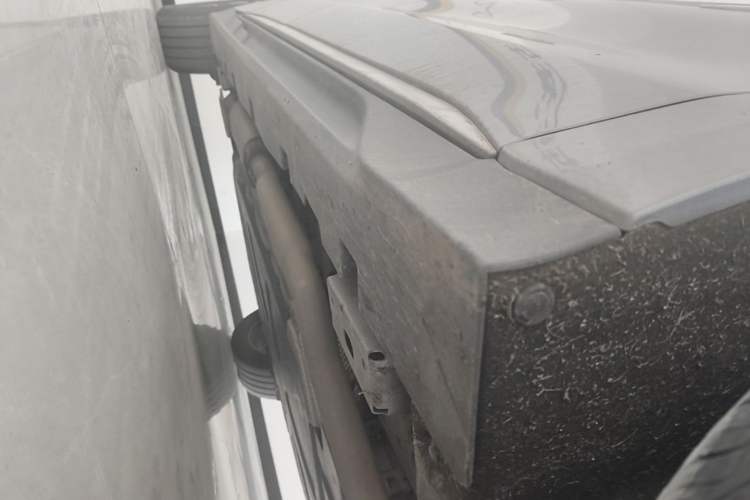 Used BYD Han 2024 DM-i Glory Edition 121KM Elite Model Right Side Sill