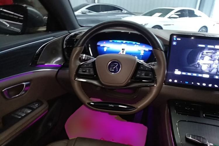 Used BYD Han 2024 DM-i Glory Edition 121KM Premium Model Steering Wheel
