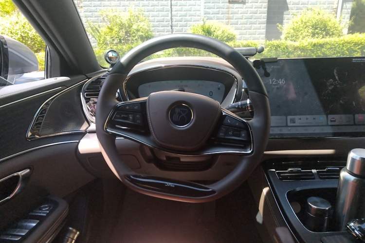 Used BYD Han 2024 DM-i Glory Edition 121KM Premium Model Steering Wheel