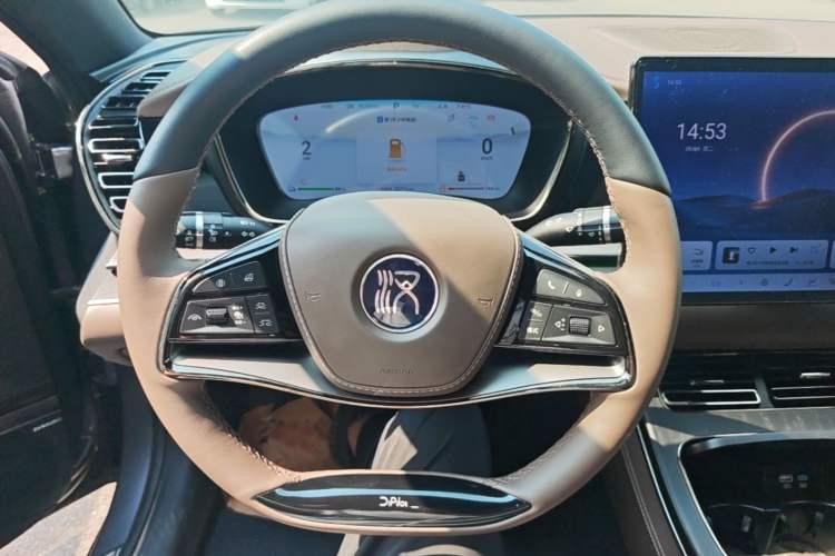 Used BYD Han 2024 DM-i Glory Edition 121KM Premium Model Steering Wheel