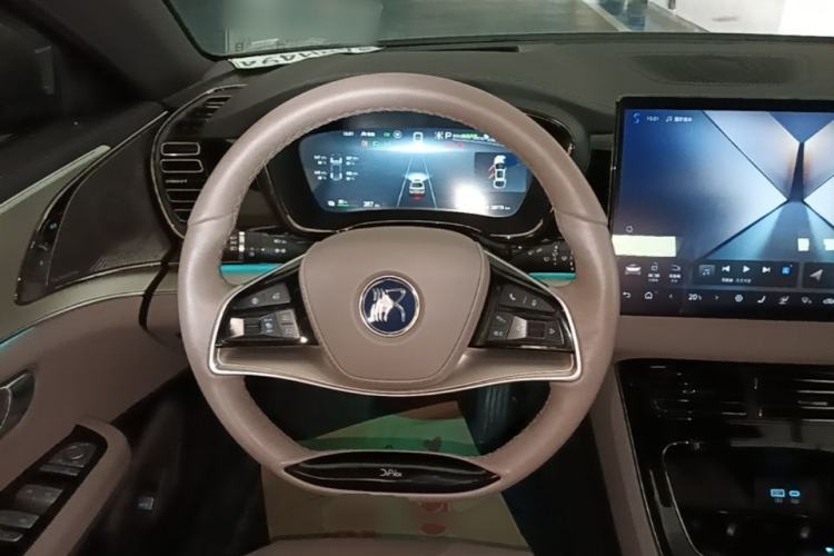 Used BYD Han 2024 EV Glory Edition 605KM Front-Wheel-Drive Premium Model Steering Wheel