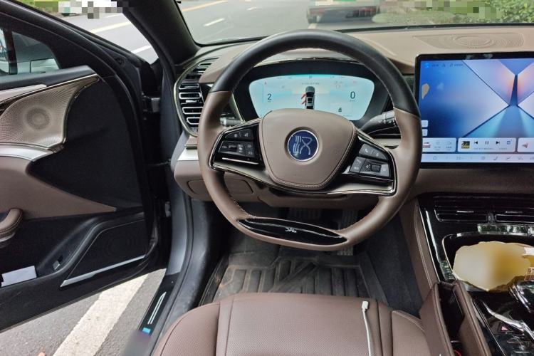 Used BYD Han 2024 EV Glory Edition 506KM Front-Wheel-Drive Premium Model Steering Wheel