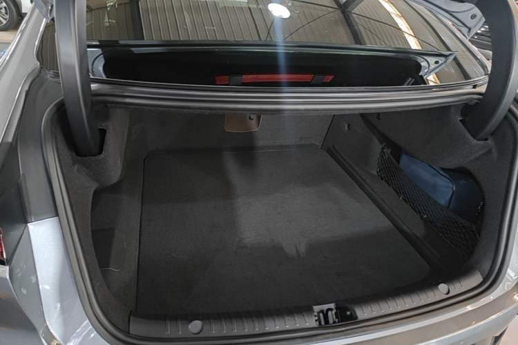 Used BYD Han 2024 DM-i Glory Edition 121KM Elite Model Trunk