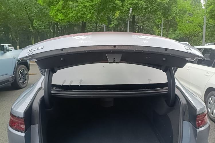 Used BYD Han 2024 EV Glory Edition 610 km All-Wheel Drive "Tian Shen Zhi Jia" Intelligent Driving Model Trunk