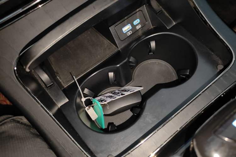 Used BYD Han 2024 DM-i Glory Edition 121KM Premium Model Vehicle Key