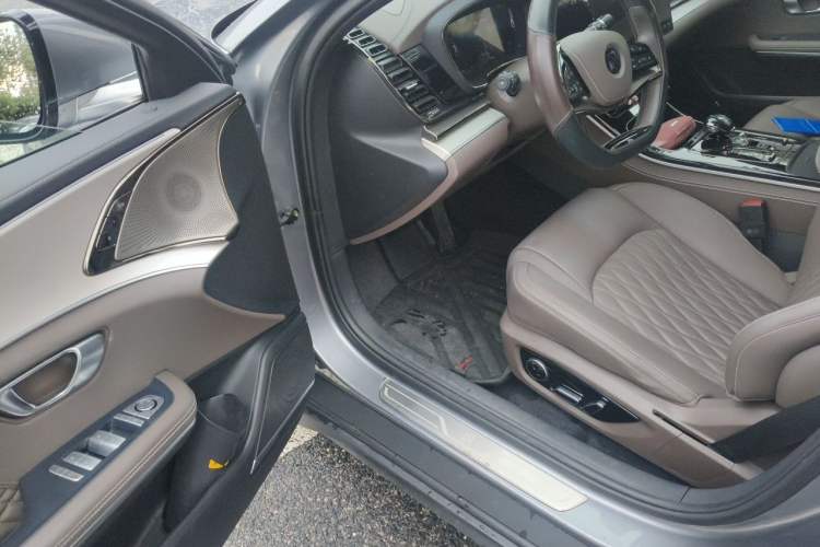 Used BYD Han 2024 DM-i Glory Edition 121KM Prestige Model Driver Seat