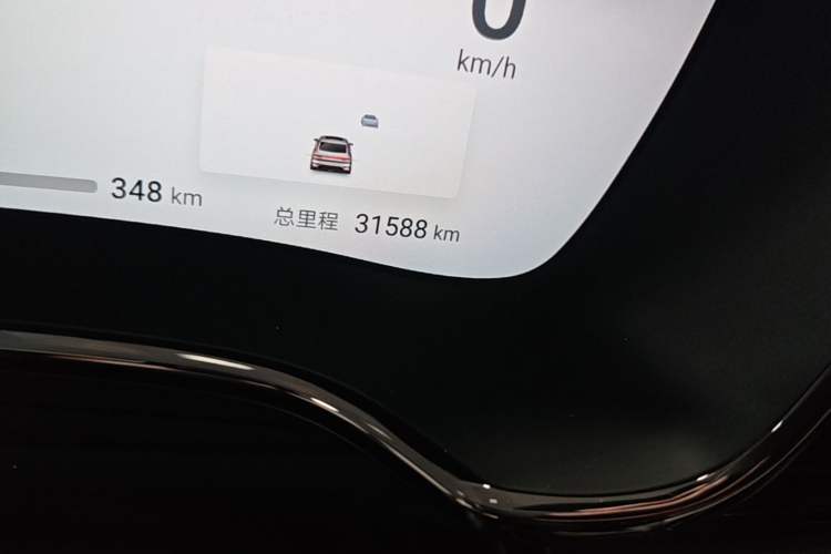 Used BYD Han 2024 EV Glory Edition 715KM Front-Wheel-Drive Flagship Model Odometer Close Up