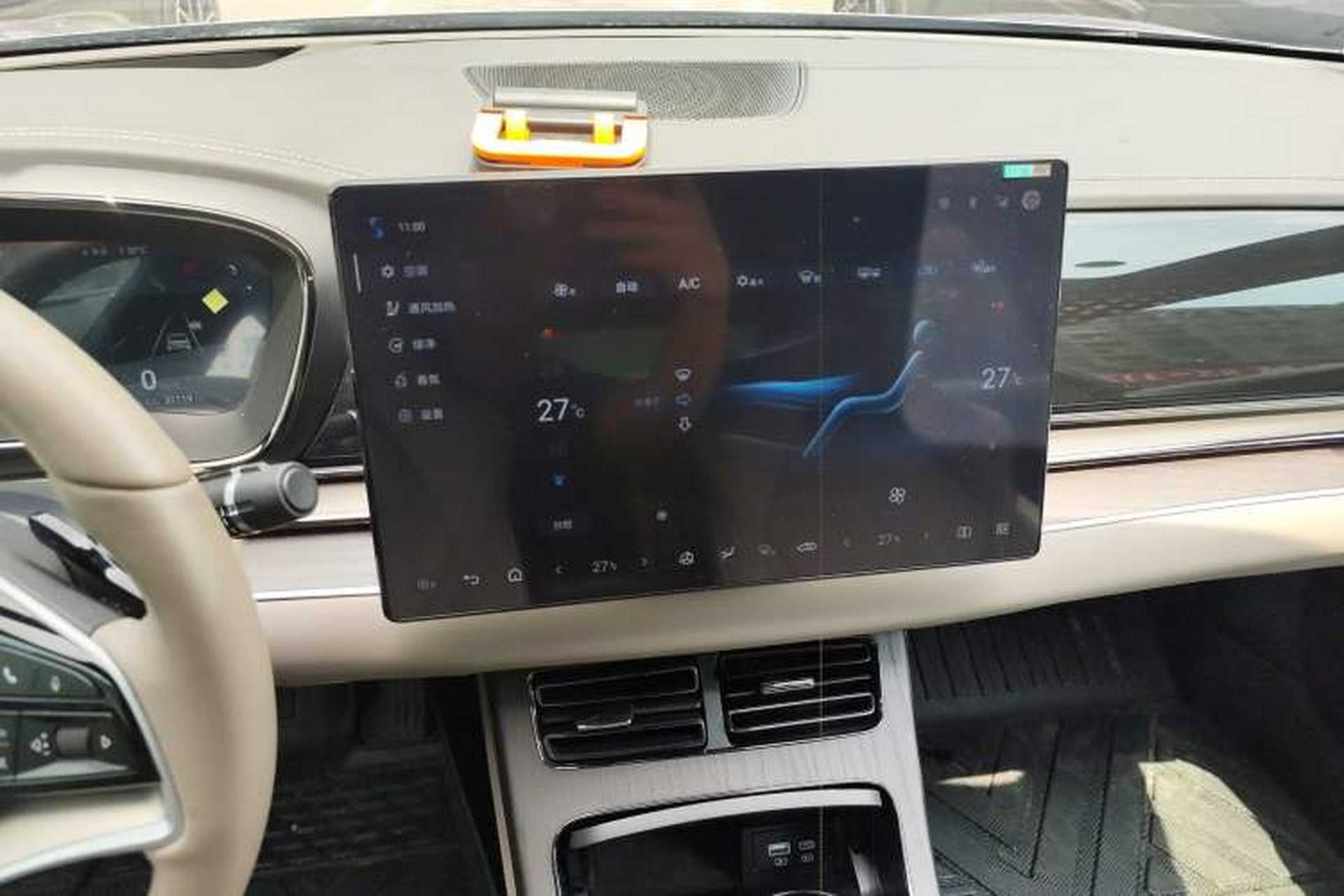 Used BYD Han 2024 EV Glory Edition 610 km All-Wheel Drive "Tian Shen Zhi Jia" Intelligent Driving Model Audio And AC Panel