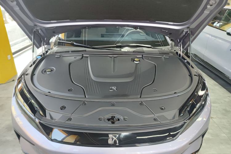 Used BYD Han 2024 EV Glory Edition 715KM Front-Wheel-Drive Flagship Model Engine Bay