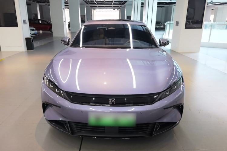 Used BYD Han 2024 EV Glory Edition 715KM Front-Wheel-Drive Flagship Model Front