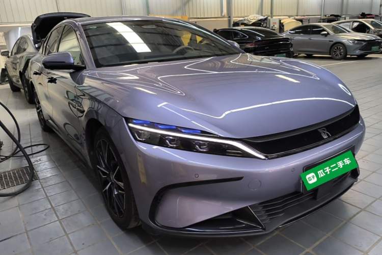 Used BYD Han 2024 EV Glory Edition 610 km All-Wheel Drive "Tian Shen Zhi Jia" Intelligent Driving Model Front Right 45 Deg