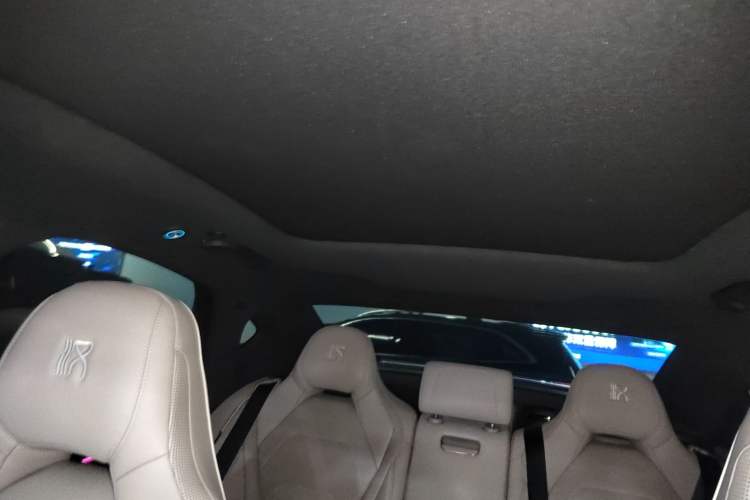 Used BYD Han 2024 EV Glory Edition 610 km All-Wheel Drive "Tian Shen Zhi Jia" Intelligent Driving Model Headliner