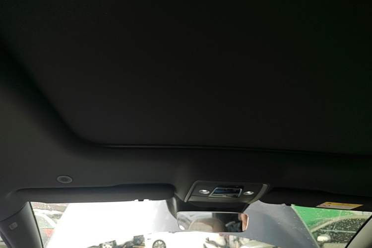 Used BYD Han 2024 EV Glory Edition 605KM Front-Wheel-Drive Premium Model Headliner
