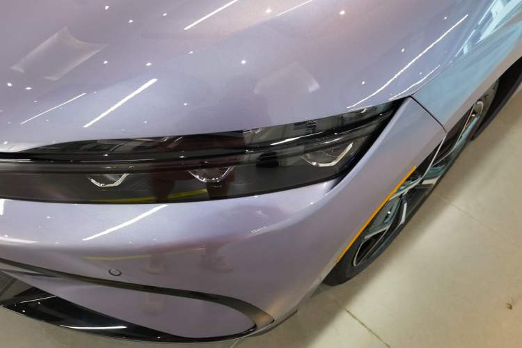 Used BYD Han 2024 EV Glory Edition 715KM Front-Wheel-Drive Flagship Model Left Front Headlight