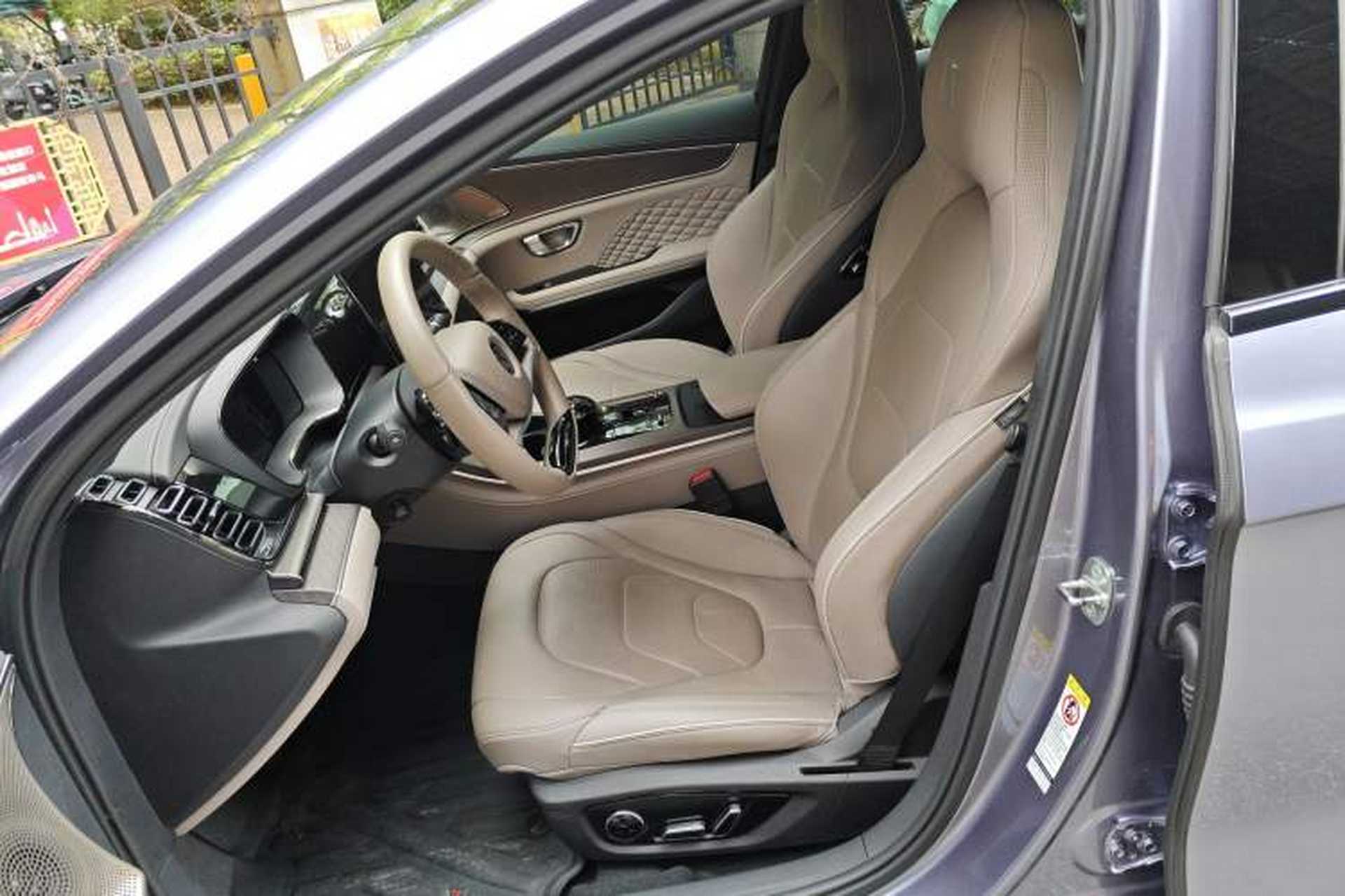 Used BYD Han 2024 EV Glory Edition 610 km All-Wheel Drive "Tian Shen Zhi Jia" Intelligent Driving Model Left Front Seat