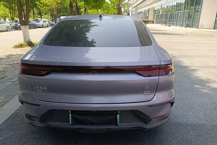Used BYD Han 2024 EV Glory Edition 610 km All-Wheel Drive "Tian Shen Zhi Jia" Intelligent Driving Model Rear